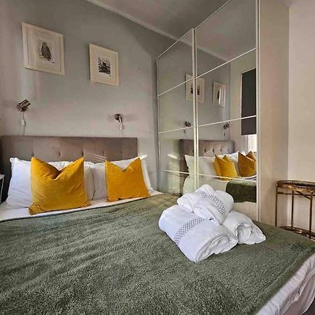 Beautiful And Spacious Flat London Ngoại thất bức ảnh